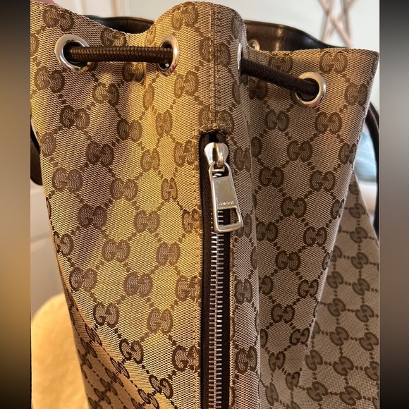 Gucci Brown Monogram Backpack - Picture 5 of 8